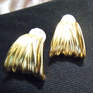 Brushed gold clip-on vintage earrings